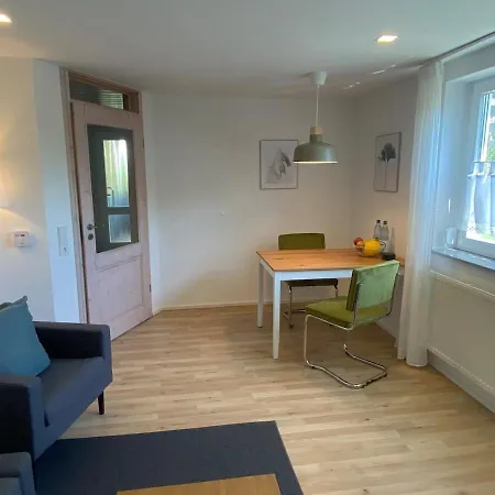 Apartamento Mit Gartenblick